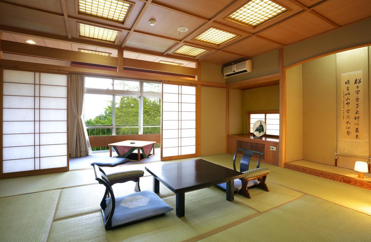 ทสึคาโกชิยะ ชิจิเบอิ Hotel Shibukawa ภายนอก รูปภาพ